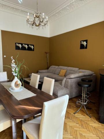 Izabella Home بودابست المظهر الخارجي الصورة